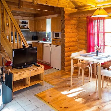 Holiday Home Yllaeksen Tunturihonkamaja A 1 By Interhome Äkäslompolo Esterno foto